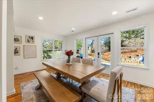 2200 Olde Chantilly Ct, Charlotte, NC 28205 - Photo 13