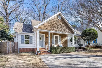 2200 Olde Chantilly Court, Charlotte, NC 28205 - Photo 1