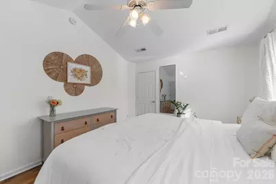 2200 Olde Chantilly Court, Charlotte, NC 28205 - Photo 19