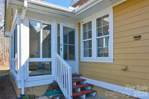 1301 Hyde Park Dr, Asheville, NC 28806 - Photo 31