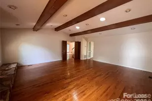 8133 Strawberry Ln, Charlotte, NC 28277 - Photo 15