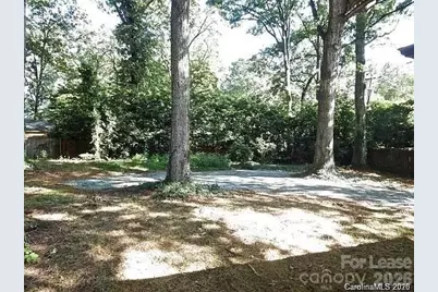 227 N Sharon Amity Road, Charlotte, NC 28211 - Photo 15