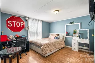 1817 Ellick Dr, Newton, NC 28658 - Photo 17