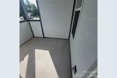 9143 Harwen Lane, Charlotte, NC 28215 - Photo 15