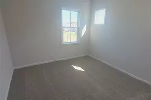 9143 Harwen Ln, Charlotte, NC 28215 - Photo 3