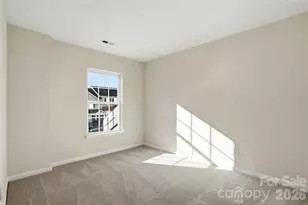 3135 Golden Dale Ln, Charlotte, NC 28262 - Photo 19