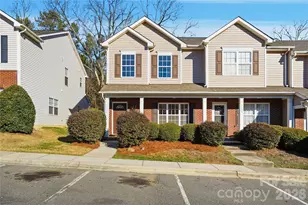 3135 Golden Dale Ln, Charlotte, NC 28262 - Photo 1