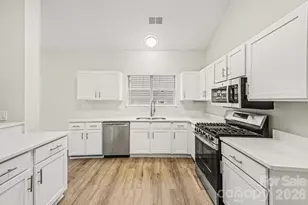 150 Ashford Hollow Ln, Mooresville, NC 28117 - Photo 11