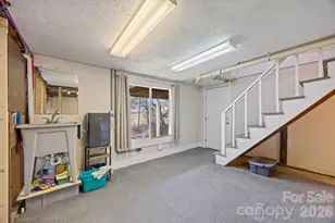 107 Axley St, Canton, NC 28716 - Photo 23