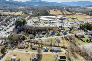 107 Axley St, Canton, NC 28716 - Photo 41