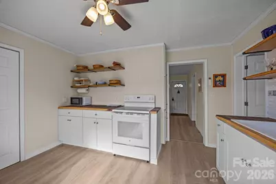 107 Axley Street, Canton, NC 28716 - Photo 11