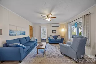 107 Axley St, Canton, NC 28716 - Photo 5