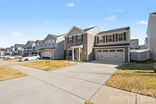 6832 Ludell Ln, Charlotte, NC 28215 - Photo 3