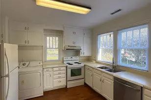 1133 Princeton Ave, Charlotte, NC 28209 - Photo 9