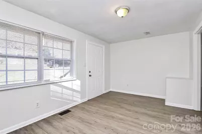 3315 Ross Avenue, Charlotte, NC 28208 - Photo 11