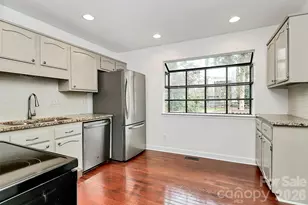 9421 Fairway Ridge Rd, Charlotte, NC 28277 - Photo 15