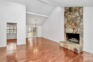 9421 Fairway Ridge Rd, Charlotte, NC 28277 - Photo 5