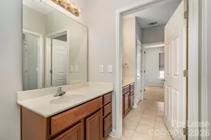 1000 E Woodlawn Rd, Charlotte, NC 28209 - Photo 15