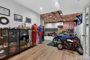 237 Wheatberry Hill Dr, Matthews, NC 28104 - Photo 33