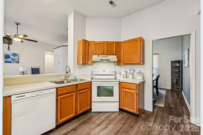 5719 Becton Park Drive, Charlotte, NC 28227 - Photo 7