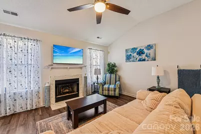 5719 Becton Park Drive, Charlotte, NC 28227 - Photo 3