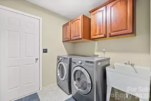 3009 Firewood Dr, Matthews, NC 28105 - Photo 25