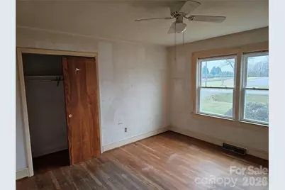 4061 Springs Road, Conover, NC 28613 - Photo 9