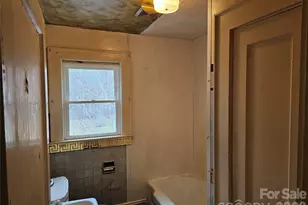 4061 Springs Rd, Conover, NC 28613 - Photo 7