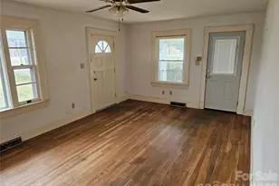 4061 Springs Rd, Conover, NC 28613 - Photo 3