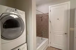 230 S Tryon St, Charlotte, NC 28202 - Photo 9