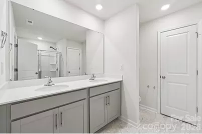 9051 Lowfalls Lane, Charlotte, NC 28216 - Photo 13