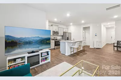 9051 Lowfalls Lane, Charlotte, NC 28216 - Photo 5