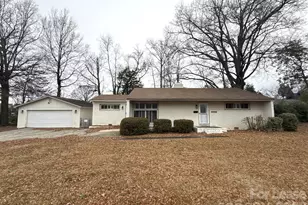 4738 Gilmore Dr, Charlotte, NC 28209 - Photo 1