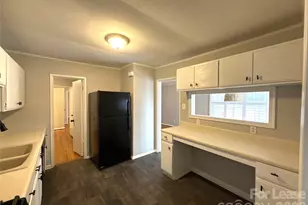 4738 Gilmore Dr, Charlotte, NC 28209 - Photo 7