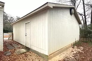 4738 Gilmore Dr, Charlotte, NC 28209 - Photo 21