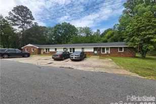 151 Crescent Dr, Forest City, NC 28043 - Photo 3