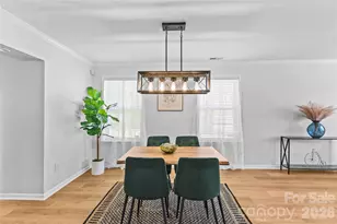 8854 Laurel Run Dr, Charlotte, NC 28269 - Photo 11