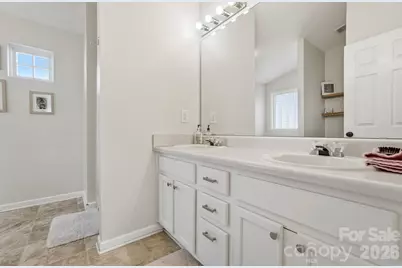 8854 Laurel Run Drive, Charlotte, NC 28269 - Photo 15