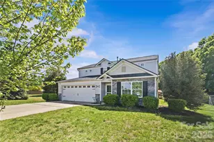 8854 Laurel Run Dr, Charlotte, NC 28269 - Photo 3