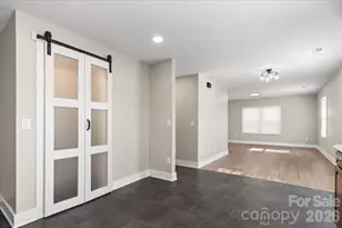 412 Tracy St, Shelby, NC 28150 - Photo 9