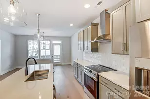 2308 Chamberlain Ave, Charlotte, NC 28208 - Photo 13