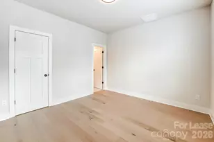 2308 Chamberlain Ave, Charlotte, NC 28208 - Photo 25