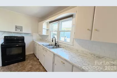 216 Sylvania Avenue, Charlotte, NC 28206 - Photo 3