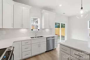 3945 Tillman Rd, Charlotte, NC 28208 - Photo 19