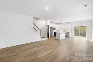 3945 Tillman Rd, Charlotte, NC 28208 - Photo 5