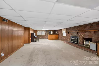 408 Spring Street NW, Lenoir, NC 28645 - Photo 41