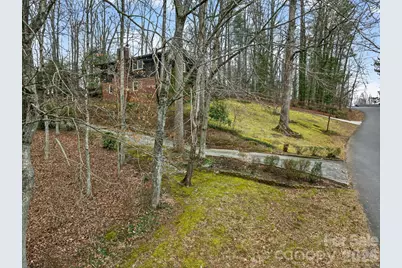 408 Spring Street NW, Lenoir, NC 28645 - Photo 3