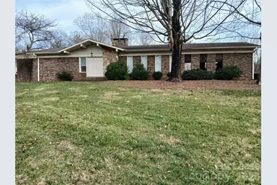 120 Wedgewood Drive, Morganton, NC 28655 - Photo 1