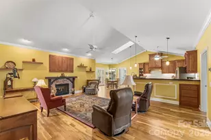 44 Whitman Ct, Taylorsville, NC 28681 - Photo 5