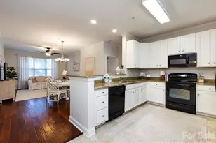 1000 E Woodlawn Rd, Charlotte, NC 28209 - Photo 5